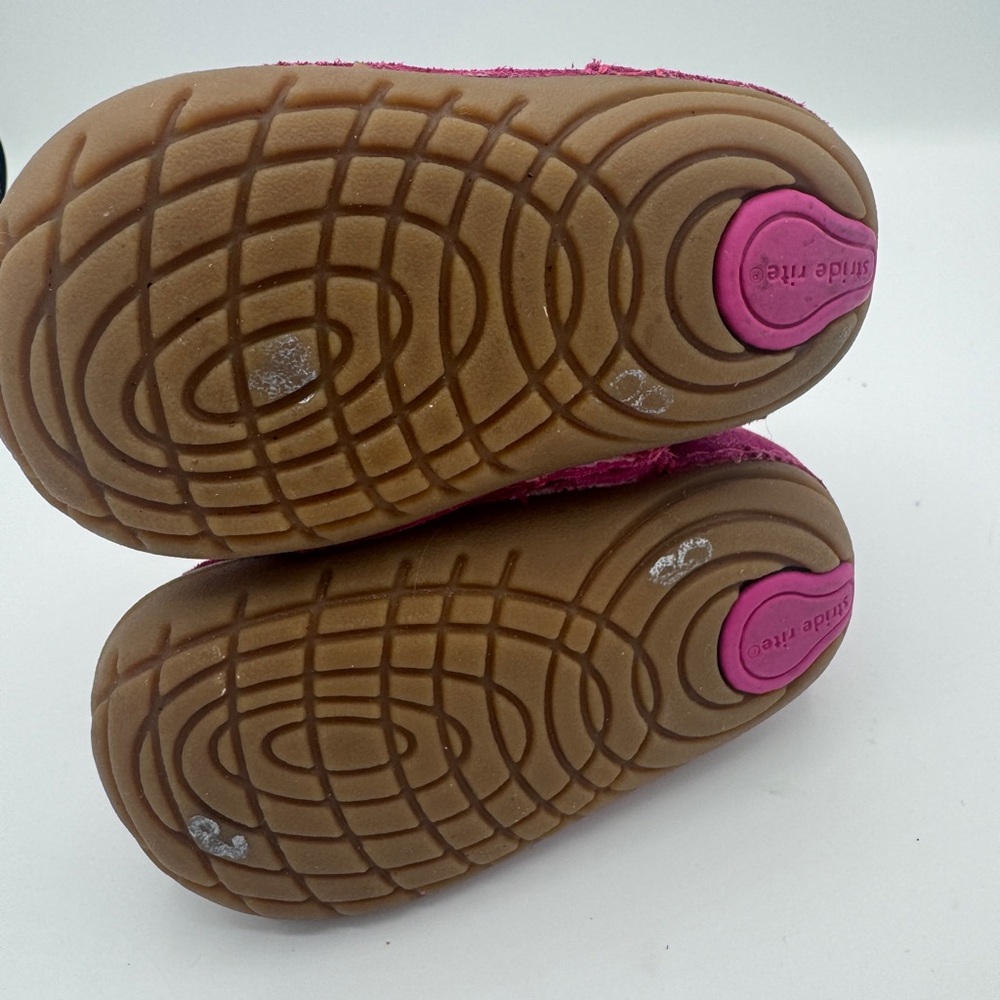 Stride Rite Infant Boot, Berry Color, Size 4M Memory‎ foam - Picture 5 of 5